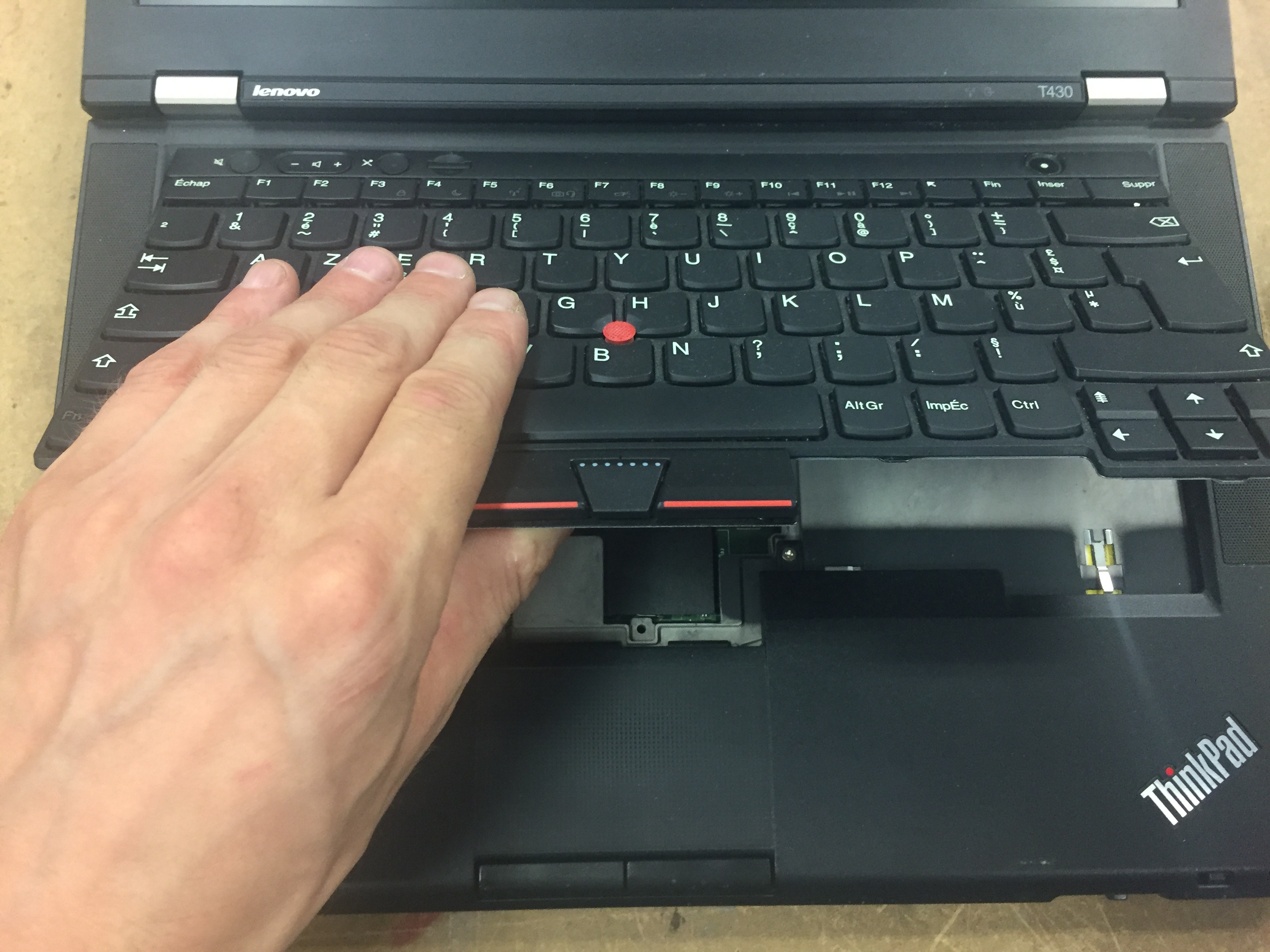 Lenovo T430 keyboard pull